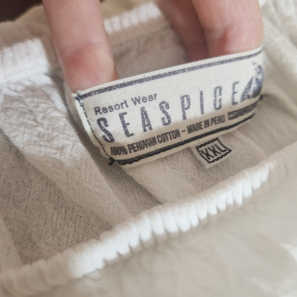 Lovely White Off-Shoulder High Low Dress;  Beach Ready 🌊🌊🌊🌼🌊🌊🌊 - Picture 2 of 13